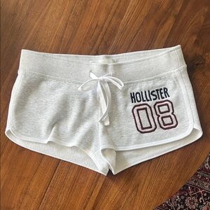 Hollister Women's Heather Grey Drawstring Lounge Shorts - 08 Appliqué NWT